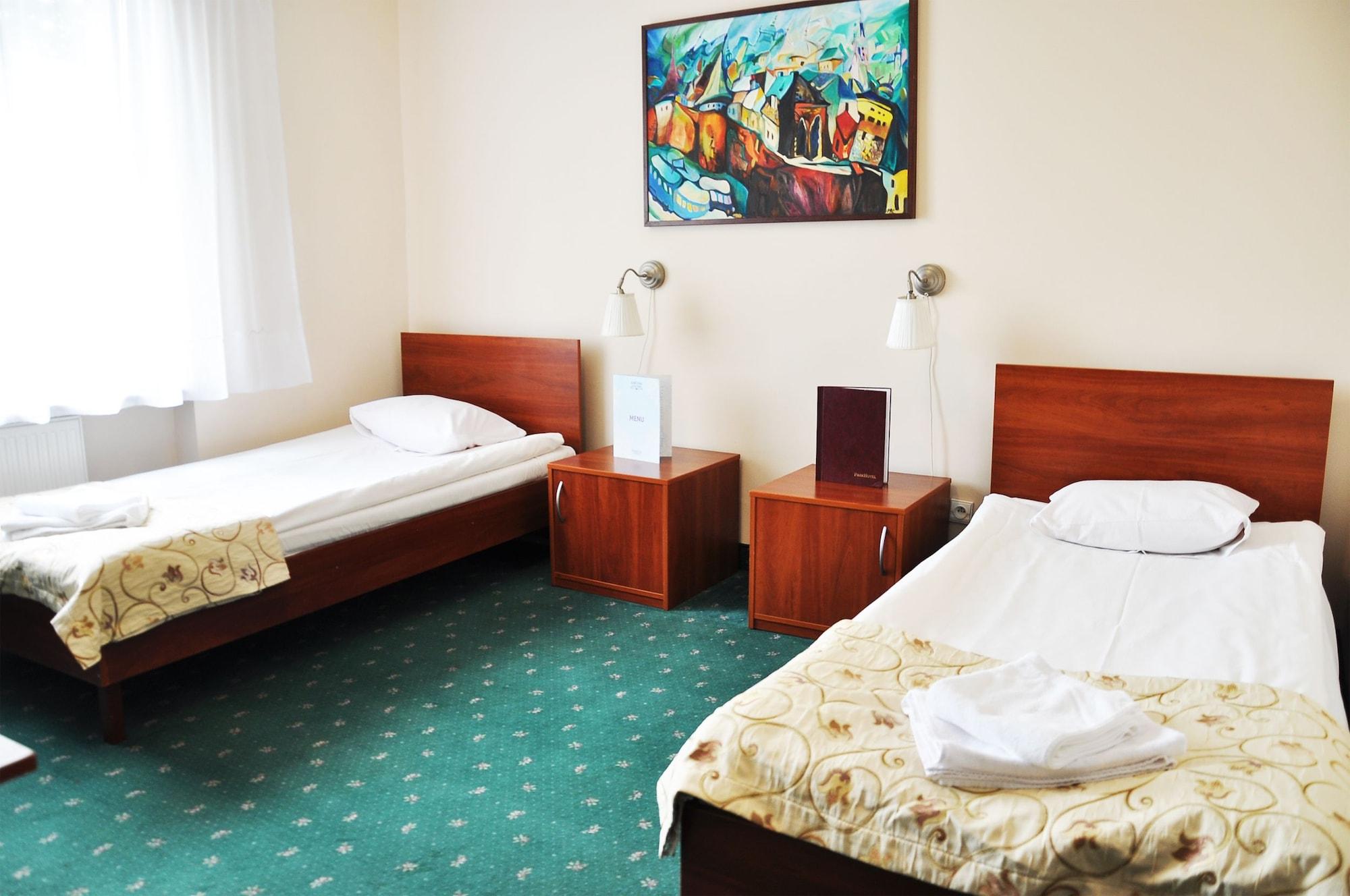 Parkhotel Economic Wielka Wies  Exteriör bild